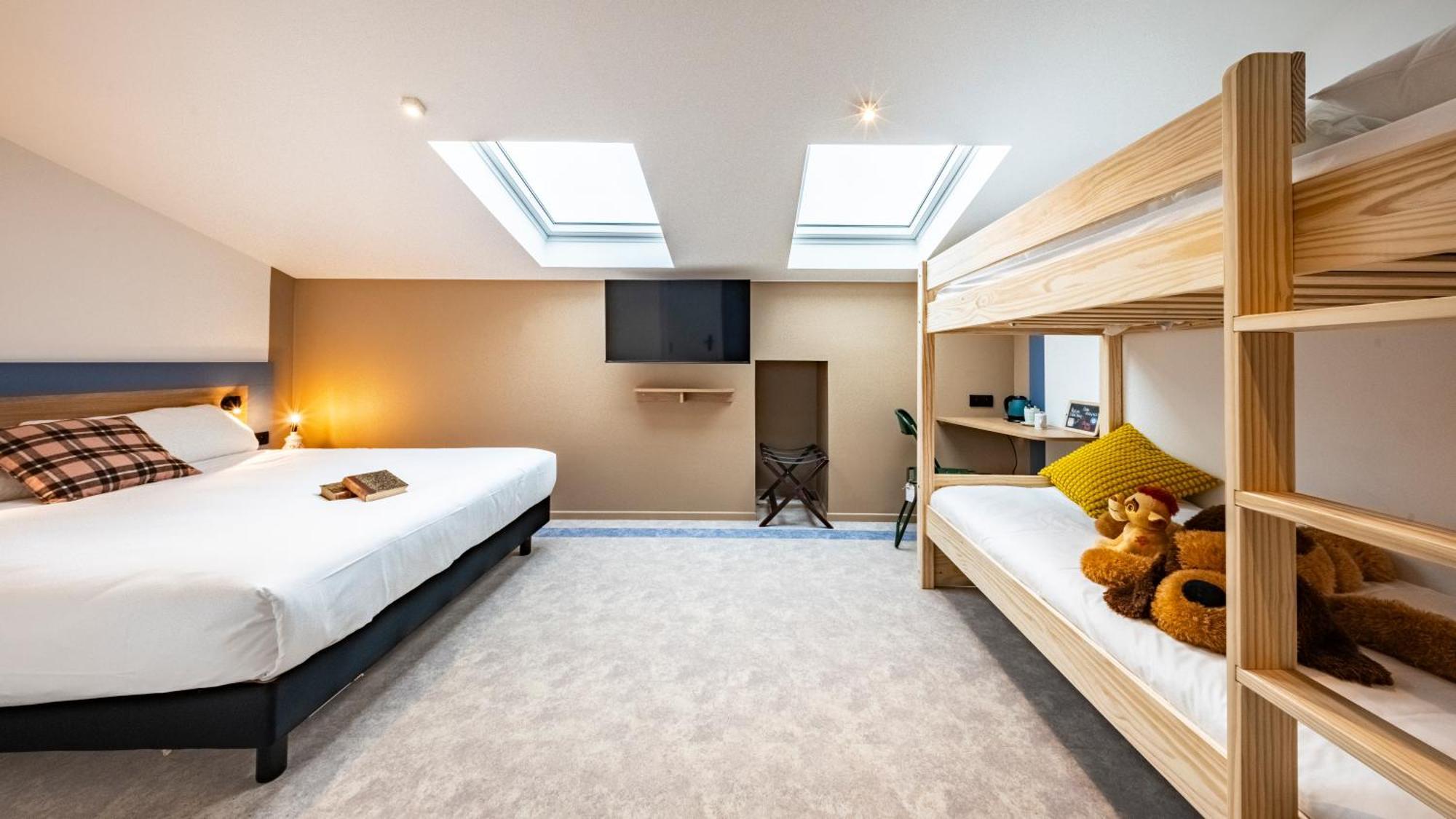 Greet Hotel Massieux Lyon Nord エクステリア 写真