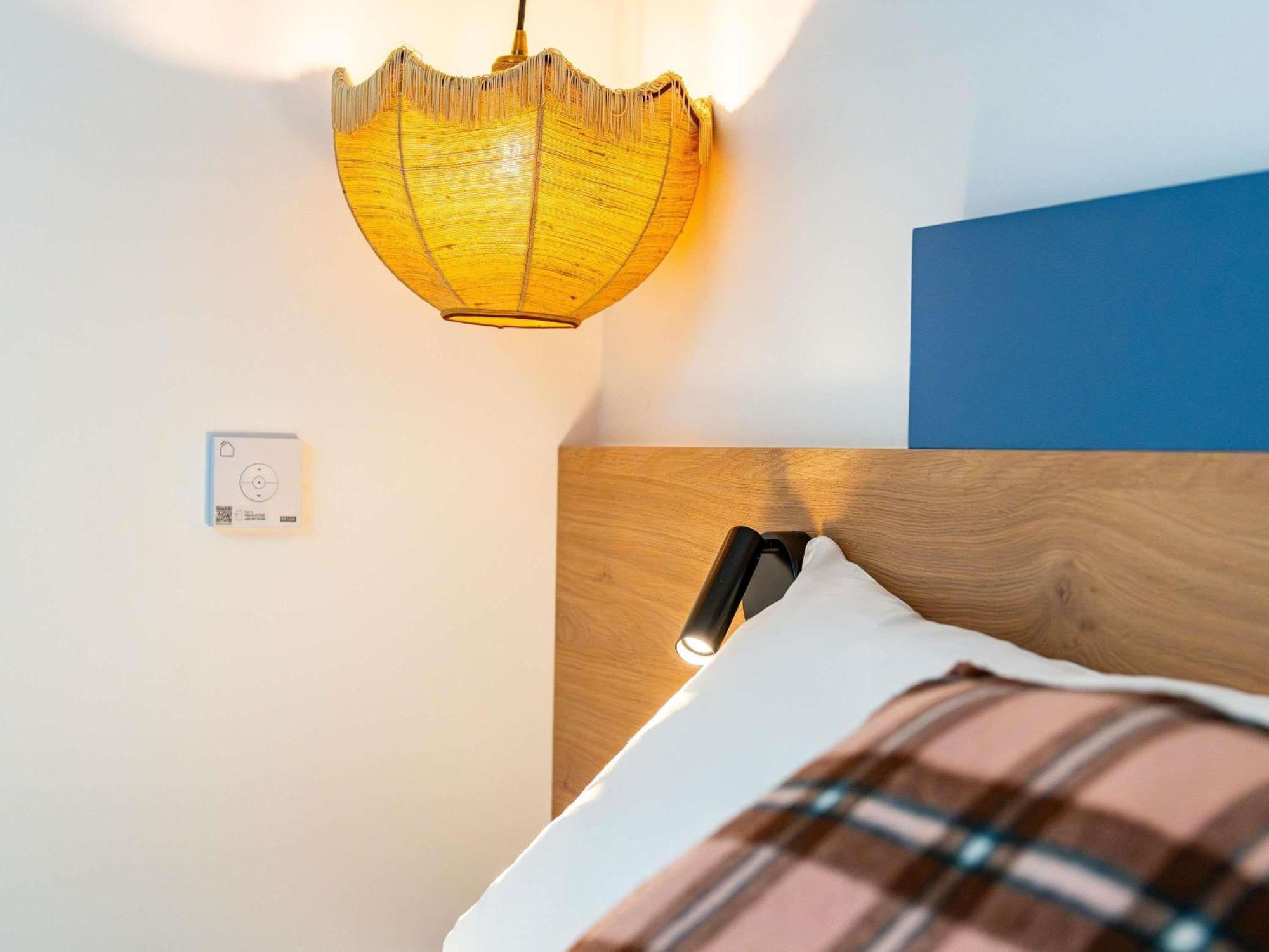 Greet Hotel Massieux Lyon Nord エクステリア 写真